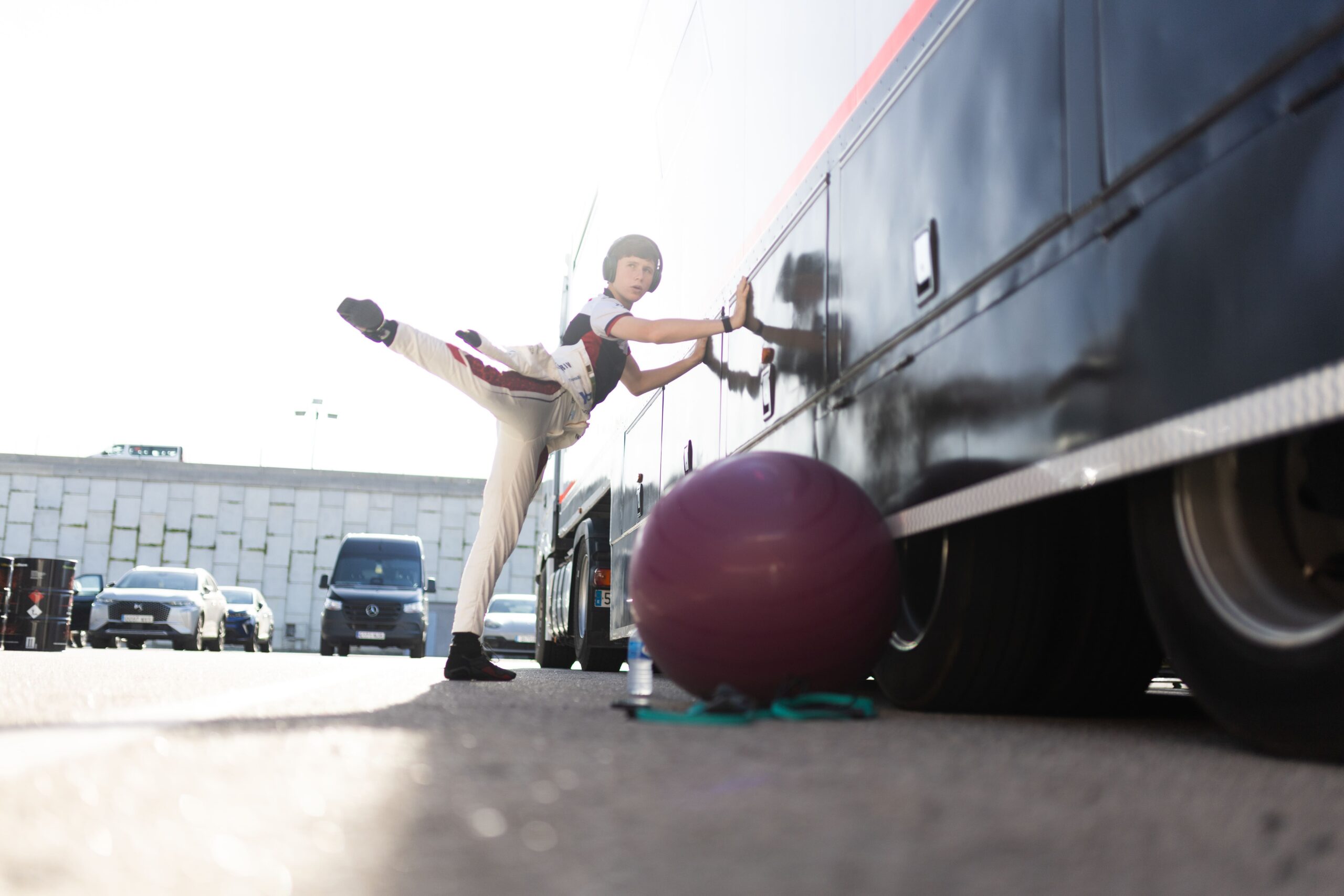 The Importance of Pre-Race Preparation in Formula 4  